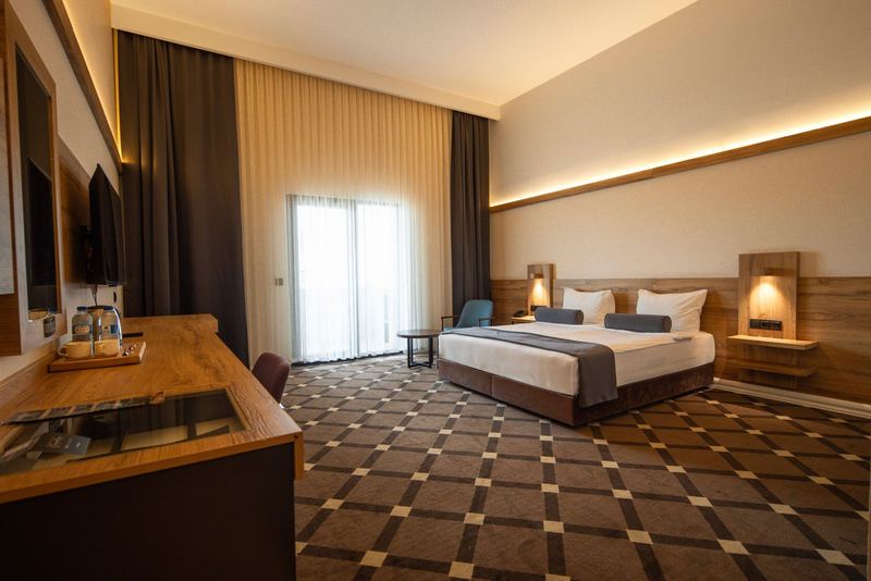 Karpalas City Hotel & Spa