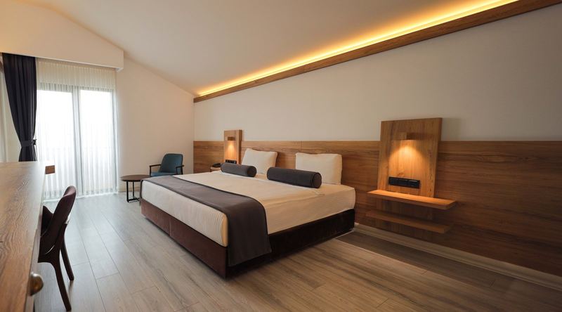 Karpalas City Hotel & Spa